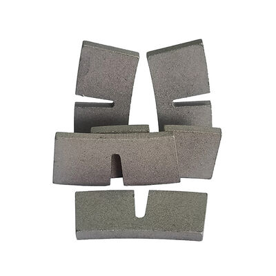 Быстрая резка алмазных сегментов для гранитного края резки мостовой пилы 600 мм